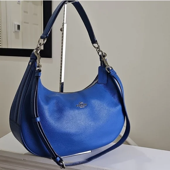 Coach F38250 Harley East West Hobo Medium Blue Pebbled Leather EUC - Picture 3 of 10